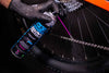 MUC-OFF SMAR DO ŁAŃCUCHA  Wet Weather Lube Aerosol 400ml
