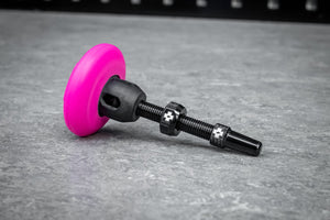 MUC-OFF UCHWYT DO URZĄDZENIA ŚLEDZĄCEGO AIRTAG Tubeless Secure Tag Mount  2x 44mm Valves - Black