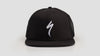 Czapka z siatką z tyłu - Black/White S Logo